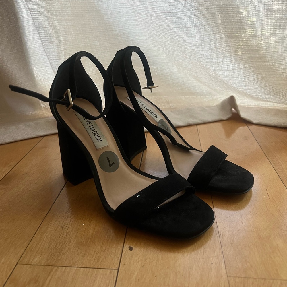 Steve Madden Black Suede Block Heel Sandals
